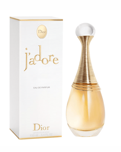 Pachet promoțional de 3 parfumuri: Jean Paul Gaultier SCANDAL, Dior J'ADORE și Lancôme LA VIE EST BELLE 100ml.